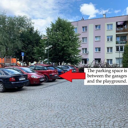 Rynekart Apartment Świdnica Eksteriør billede