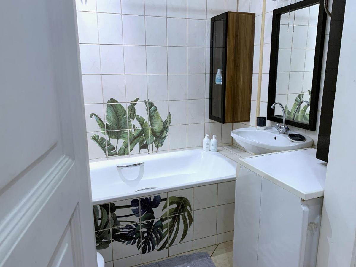 Rynekart Apartment Świdnica Eksteriør billede