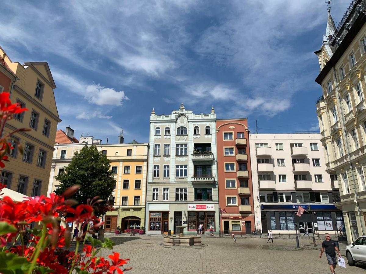Rynekart Apartment Świdnica Eksteriør billede