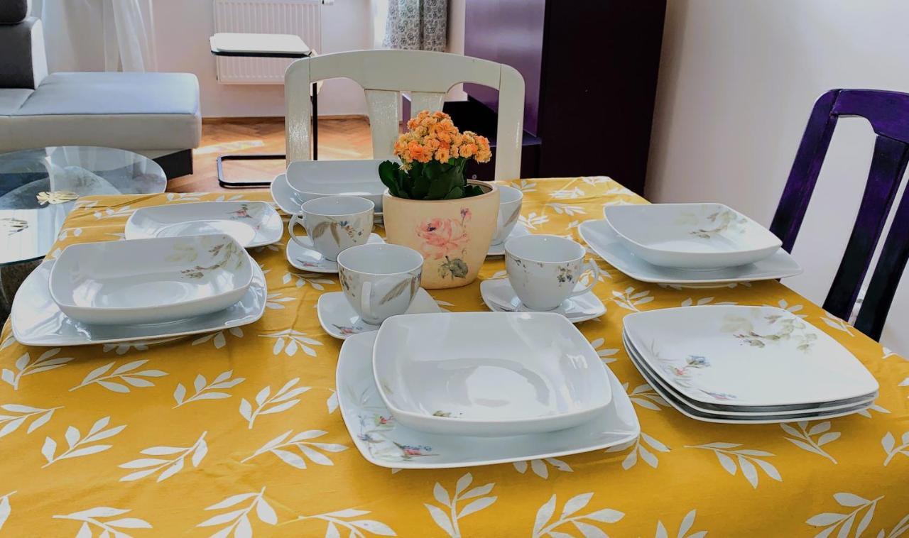 Rynekart Apartment Świdnica Eksteriør billede
