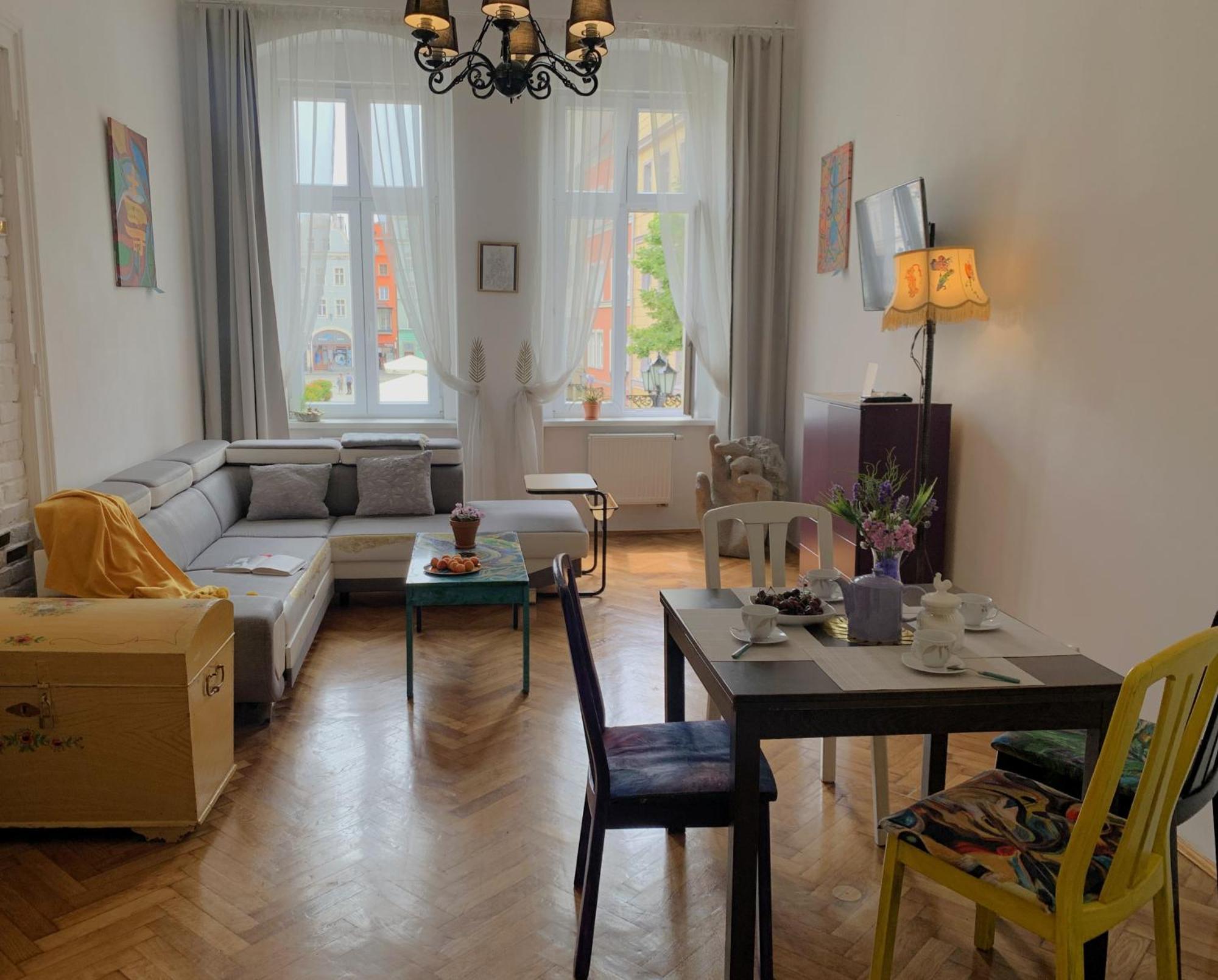 Rynekart Apartment Świdnica Eksteriør billede